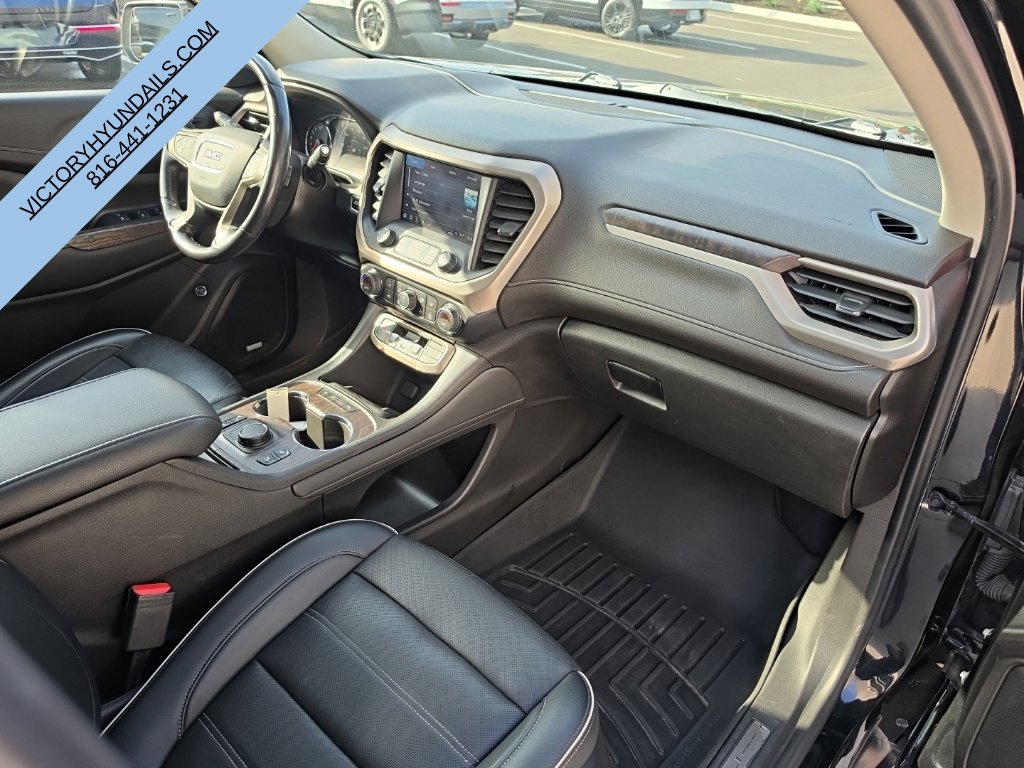 Used 2022 GMC Acadia Denali w/ Denali Ultimate Package FWD image 42
