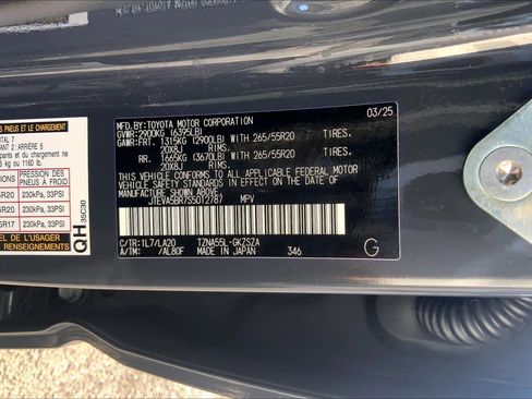 Certified 2025 Toyota 4Runner Limited image 35