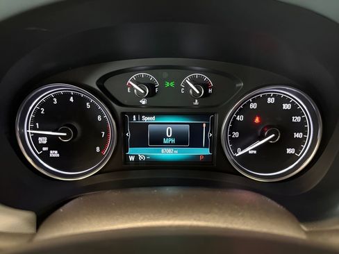 Used 2019 Buick Enclave Essence AWD/4WD image 29