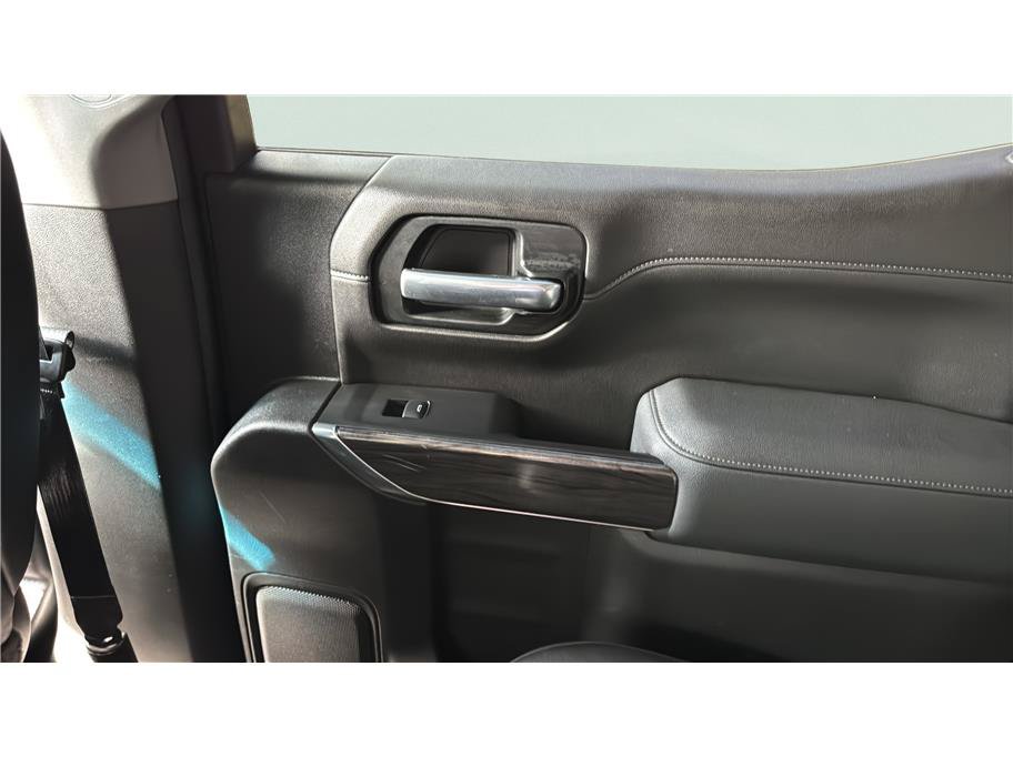 Used 2021 Chevrolet Silverado 1500 LTZ w/ LTZ Premium Package AWD/4WD image 23