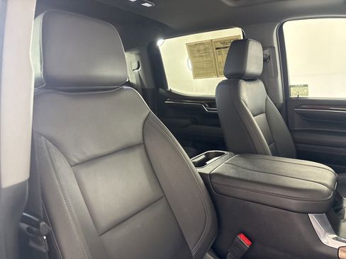 Used 2024 Chevrolet Silverado 1500 RST w/ Convenience Package II AWD/4WD image 28