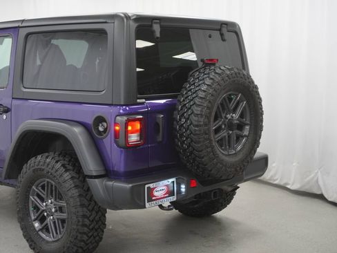 Certified 2026 Jeep Wrangler Sport w/ Convenience Group AWD/4WD image 13
