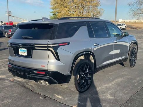 Used 2024 Chevrolet Traverse RS w/ LPO, Floor Liner Package image 15