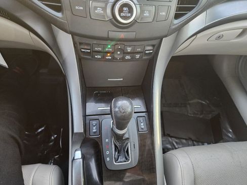 Used 2013 Acura TSX Sedan image 16