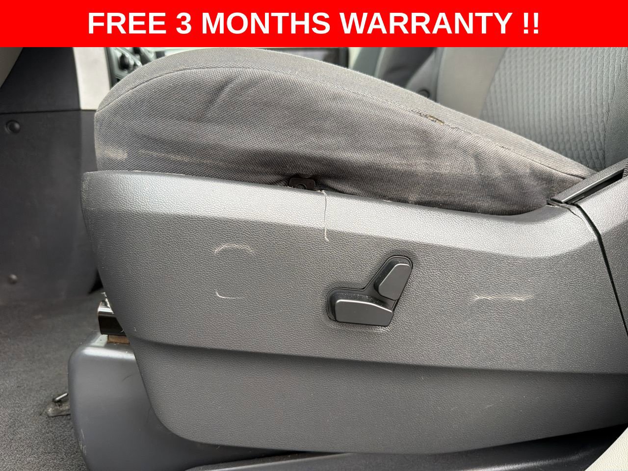 Used 2010 Dodge Grand Caravan Crew w/ Family Value Group FWD image 13