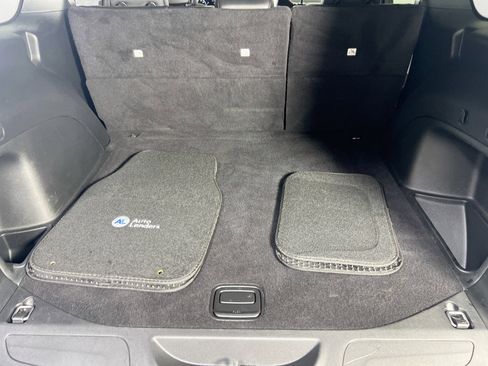 Used 2022 Jeep Grand Cherokee Limited image 26