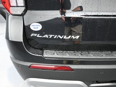 New 2026 Ford Explorer Platinum image 20