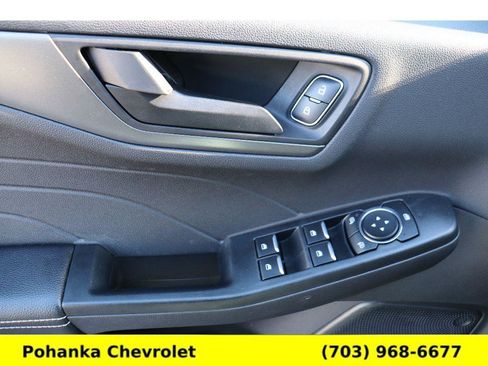 Used 2024 Ford Escape Active image 25