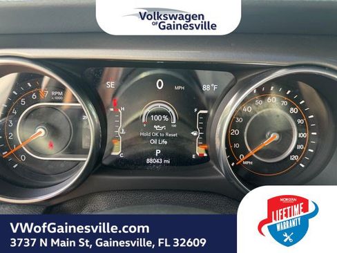 Used 2018 Jeep Wrangler Unlimited Sahara AWD/4WD image 20