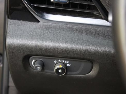Used 2022 Chevrolet Traverse RS w/ LPO, Floor Liner Package AWD/4WD image 15