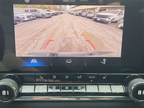 Used 2023 Chevrolet Colorado LT w/ LT Convenience Package II image 15