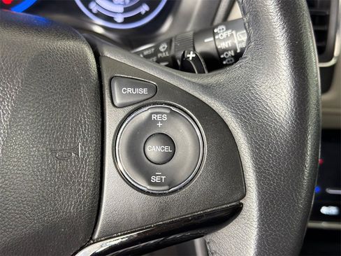 Used 2018 Honda HR-V EX-L image 27