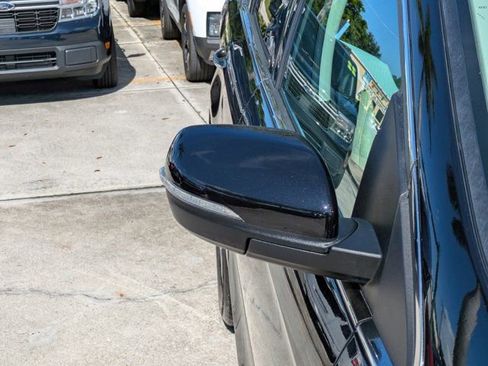 Certified 2024 Ford Edge Titanium image 10