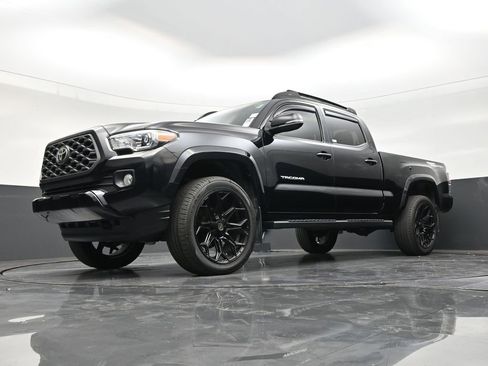 Used 2020 Toyota Tacoma TRD Sport RWD image 20