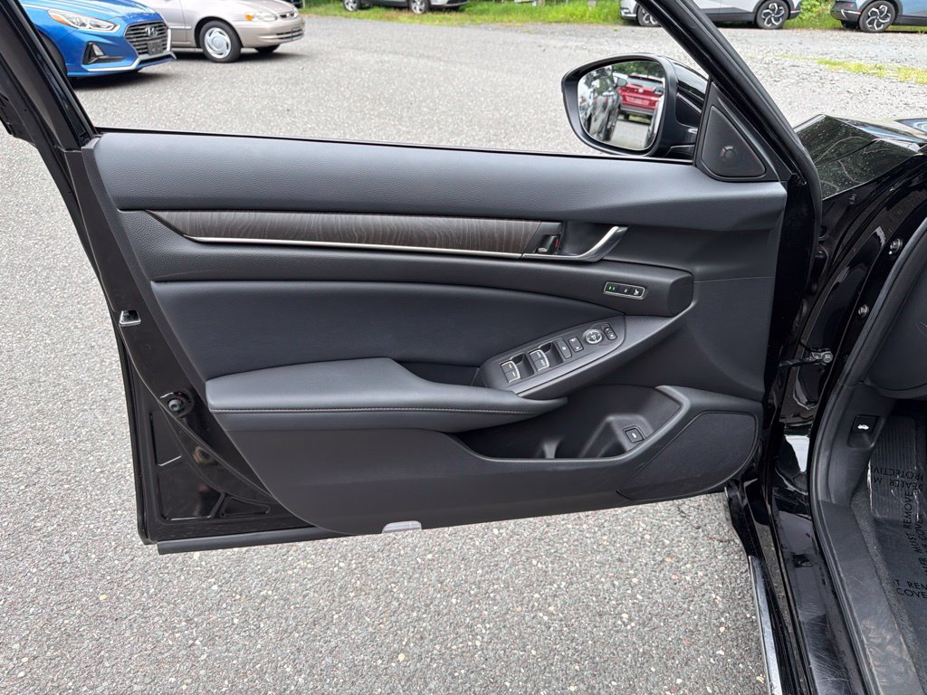 Used 2022 Honda Accord EX-L image 15