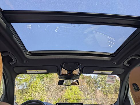 Used 2023 BMW X3 xDrive30i w/ Premium Package image 22