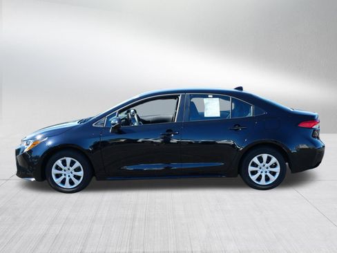 Certified 2026 Toyota Corolla LE FWD image 4
