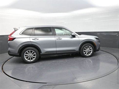 Used 2024 Honda CR-V EX image 8