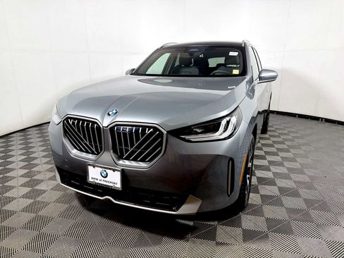 Used 2026 BMW X3 xDrive30i w/ Convenience Package AWD/4WD image 3