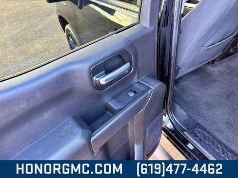 Used 2020 Chevrolet Silverado 1500 LT w/ All-Star Edition image 17