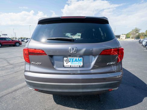 Used 2017 Honda Pilot EX-L image 5