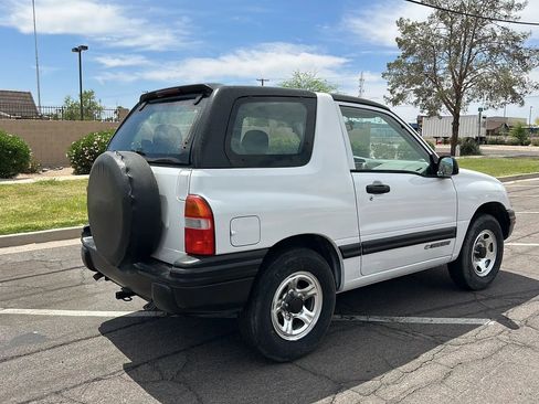 Used 1999 Chevrolet Tracker 2WD Convertible image 8