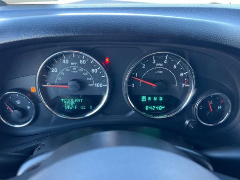 Used 2018 Jeep Wrangler Unlimited Sport S image 24