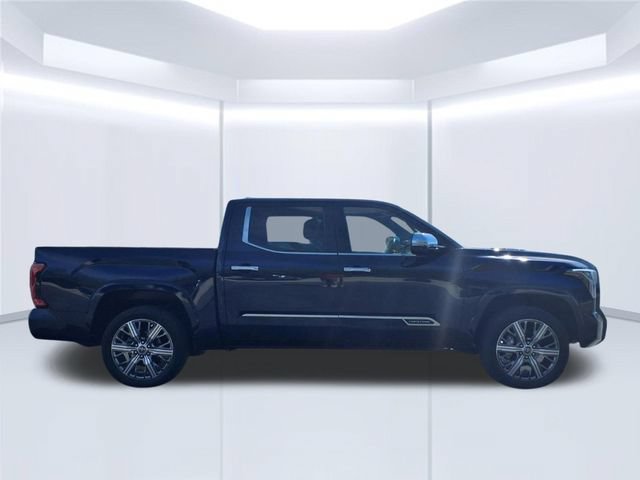 Used 2023 Toyota Tundra Capstone AWD/4WD image 4