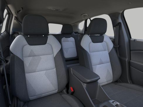 New 2026 Chevrolet Trax LS w/ LS Convenience Package FWD image 16