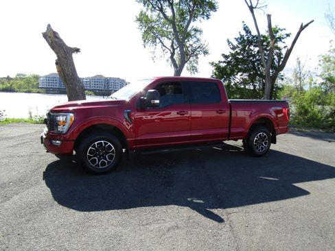 Used 2022 Ford F150 XLT w/ Equipment Group 302A High AWD/4WD image 3