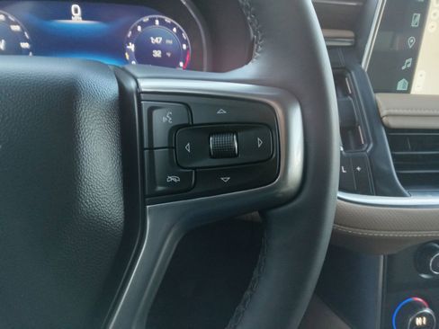 Used 2023 Chevrolet Tahoe Premier w/ Premium Package 2 image 27