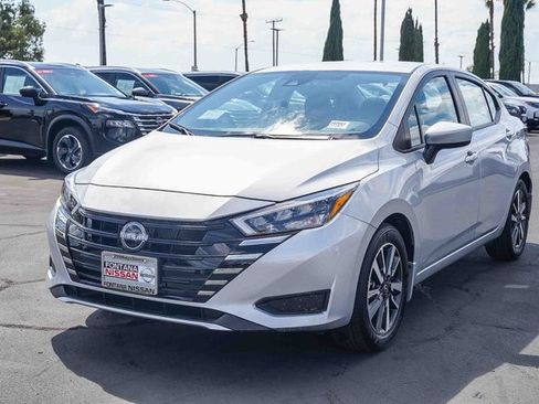 New 2025 Nissan Versa SV w/ Trunk Package image 4