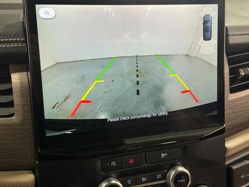 Used 2024 Ford Expedition Max Limited image 35