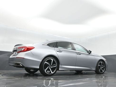 Certified 2018 Honda Accord Sport image 23