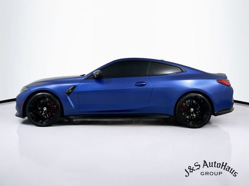 Used 2023 BMW M4 Coupe w/ M Carbon Exterior Package RWD image 4