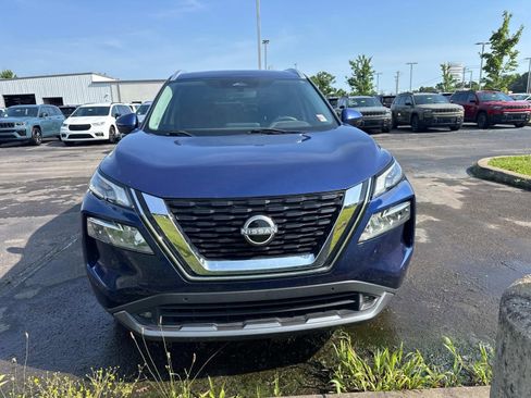 Used 2022 Nissan Rogue SL w/ SL Premium Package FWD image 6