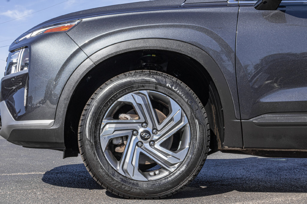 Certified 2023 Hyundai Santa Fe SEL AWD/4WD image 36