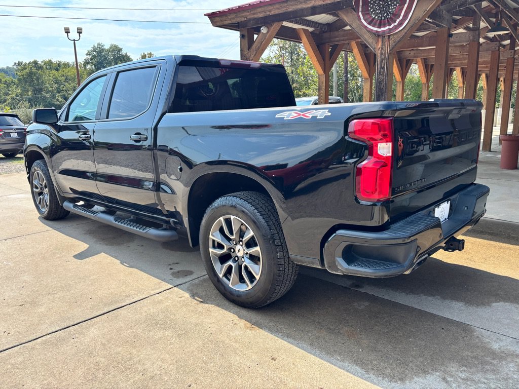 Used 2022 Chevrolet Silverado 1500 RST w/ Safety Package AWD/4WD image 2