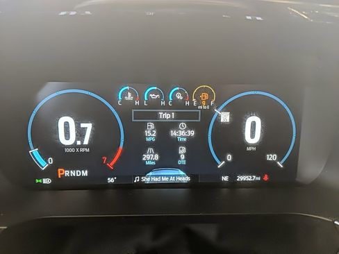 Used 2023 Ford F150 Lariat w/ Equipment Group 502A High image 31