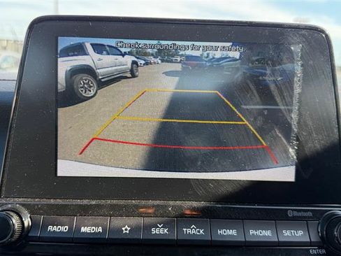 Used 2021 Kia Forte LXS image 17