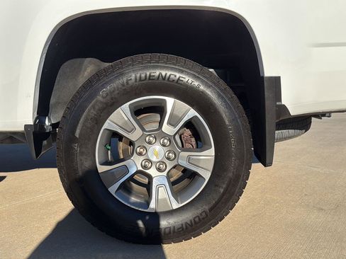 Used 2018 Chevrolet Colorado Z71 image 10