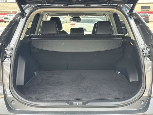 Used 2021 Toyota RAV4 XLE Premium FWD image 32