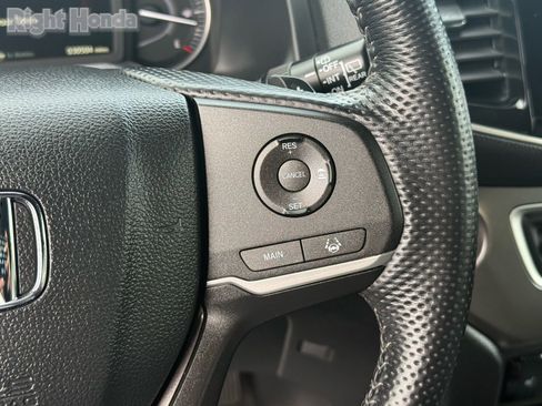 Certified 2024 Honda Passport EX-L image 18