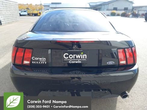 Used 2001 Ford Mustang GT image 4