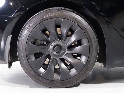 Used 2023 Tesla Model 3 image 39