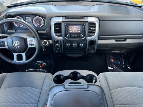Used 2022 RAM 1500 Classic SLT AWD/4WD image 10