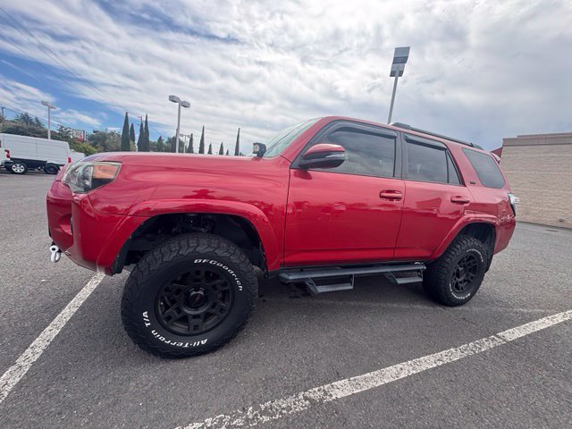 Used 2016 Toyota 4Runner SR5 Premium AWD/4WD image 3