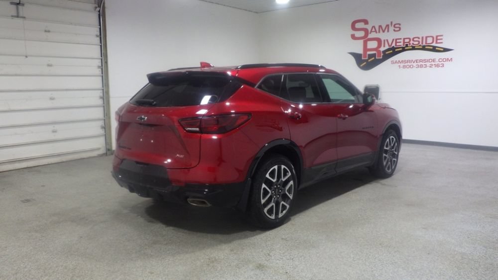 Used 2025 Chevrolet Blazer RS w/ Driver Confidence II Package AWD/4WD image 4
