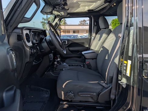 Used 2024 Jeep Wrangler Unlimited Sport AWD/4WD image 13