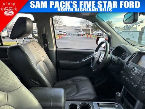 Used 2012 Nissan Pathfinder Silver image 18